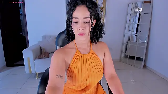 AlessaRomero online show from March 17, 7:50 pm