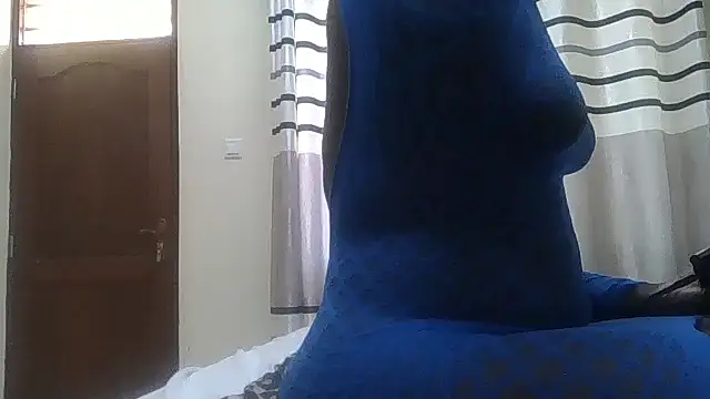 Fine assie online show from September 26, 7:56 am