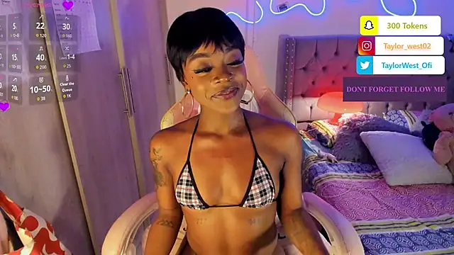 Snapshot of Miss_westt_ chatting on September 19, 9:00 am Miss westt  online show from September 19, 9:00 am