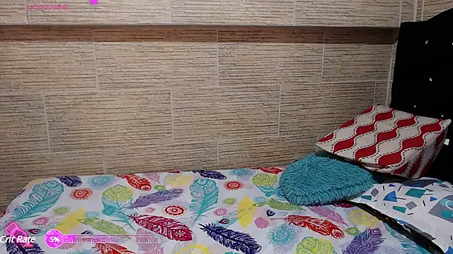 Snapshot of pretty_cristal69 chatting on January 5, 8:10 pm pretty cristal69 online show from January 5, 8:10 pm