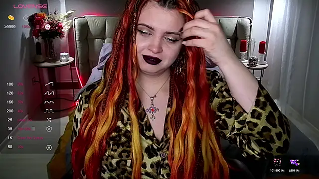 Snapshot of Miss_Maya_Mils chatting on January 20, 4:10 am Miss Maya Mils online show from January 20, 4:10 am