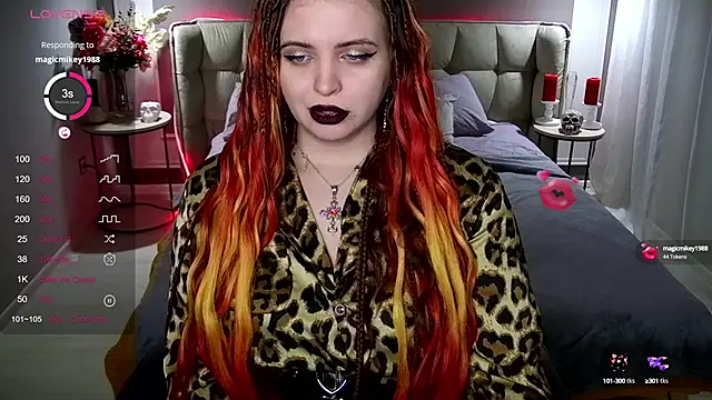 Snapshot of Miss_Maya_Mils chatting on January 20, 7:15 am Miss Maya Mils online show from January 20, 7:15 am