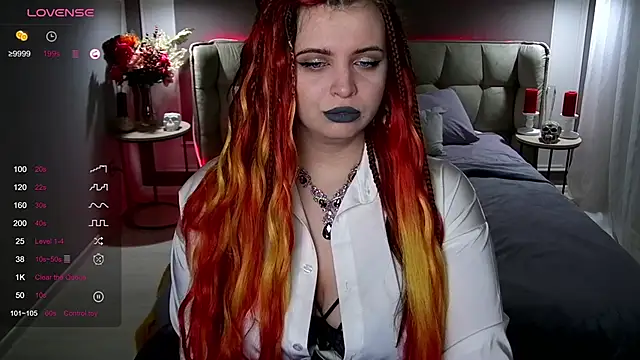 Snapshot of Miss_Maya_Mils chatting on January 21, 1:08 am Miss Maya Mils online show from January 21, 1:08 am