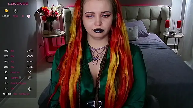 Snapshot of Miss_Maya_Mils chatting on January 24, 7:08 am Miss Maya Mils online show from January 24, 7:08 am