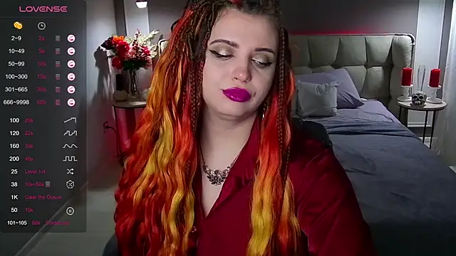 Snapshot of Miss_Maya_Mils chatting on January 26, 1:09 am Miss Maya Mils online show from January 26, 1:09 am