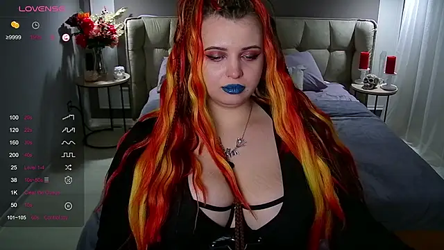 Snapshot of Miss_Maya_Mils chatting on February 1, 4:14 am Miss Maya Mils online show from February 1, 4:14 am