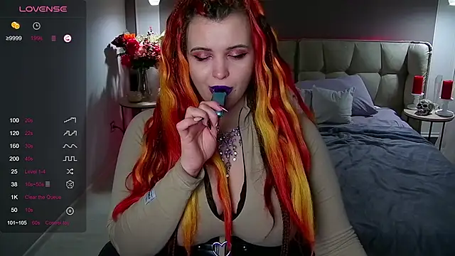 Snapshot of Miss_Maya_Mils chatting on February 4, 7:07 am Miss Maya Mils online show from February 4, 7:07 am