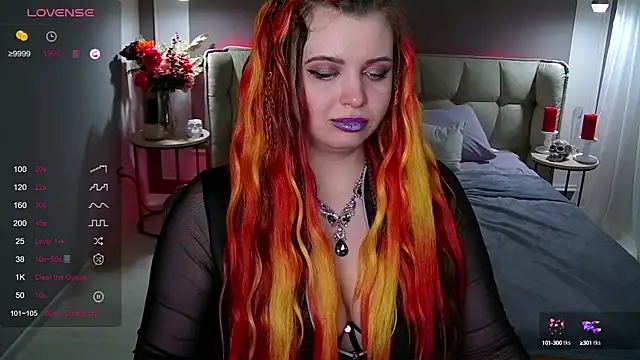 Snapshot of Miss_Maya_Mils chatting on February 5, 7:07 am Miss Maya Mils online show from February 5, 7:07 am