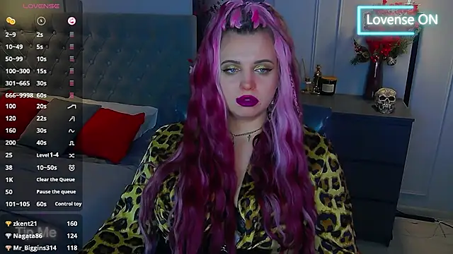 Snapshot of Miss_Maya_Mils chatting on February 24, 7:22 am Miss Maya Mils online show from February 24, 7:22 am