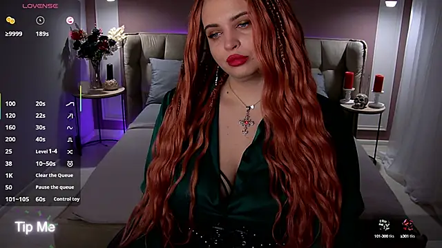 Snapshot of Miss_Maya_Mils chatting on September 21, 1:07 am Miss Maya Mils online show from September 21, 1:07 am