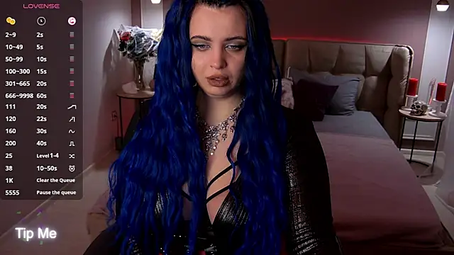 Snapshot of Miss_Maya_Mils chatting on November 9, 1:04 am Miss Maya Mils online show from November 9, 1:04 am