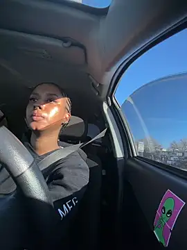 Your Paris online show from October 28, 8:44 pm