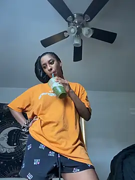 Your Paris online show from November 12, 2:17 pm