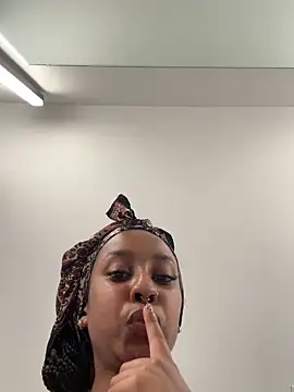 Your Paris online show from June 4, 11:49 am