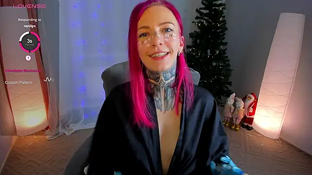 Roxy      online show from December 13, 2:43 am