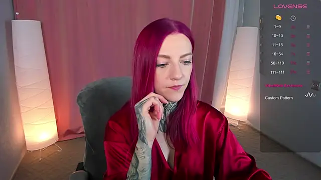 Roxy      online show from February 9, 8:34 pm