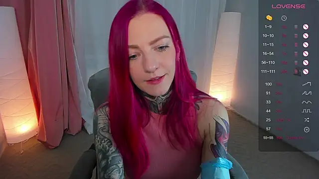 Roxy      online show from February 27, 8:31 pm