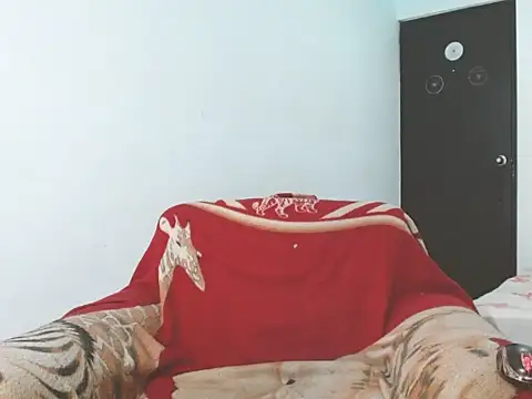 lucydreamm online show from March 22, 9:29 pm