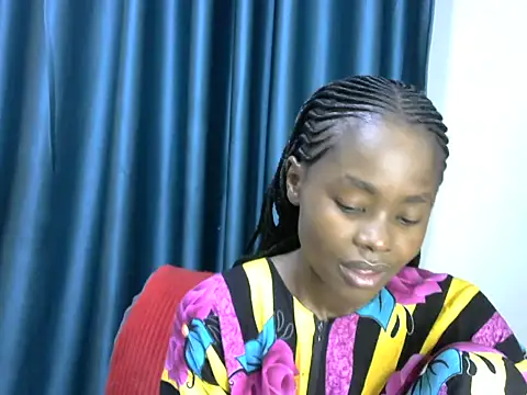 Snapshot of Kababy_love chatting on June 21, 7:44 am Kababy love online show from June 21, 7:44 am