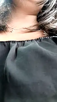 Snapshot of Cristal__04 chatting on January 30, 7:15 pm Cristal 04 online show from January 30, 7:15 pm