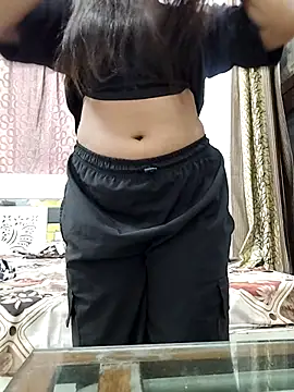 Snapshot of MohiniHott chatting on September 20, 6:14 am MohiniHott online show from September 20, 6:14 am