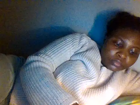 Snapshot of queenzuena chatting on June 25, 11:09 pm queenzuena online show from June 25, 11:09 pm