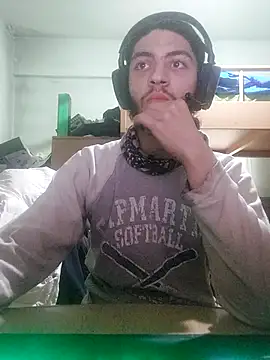 kleineid77 online show from February 22, 2:08 pm