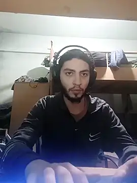 kleineid77 online show from December 1, 8:25 pm