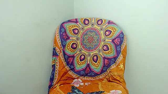 isaaclatino online show from April 22, 7:33 am