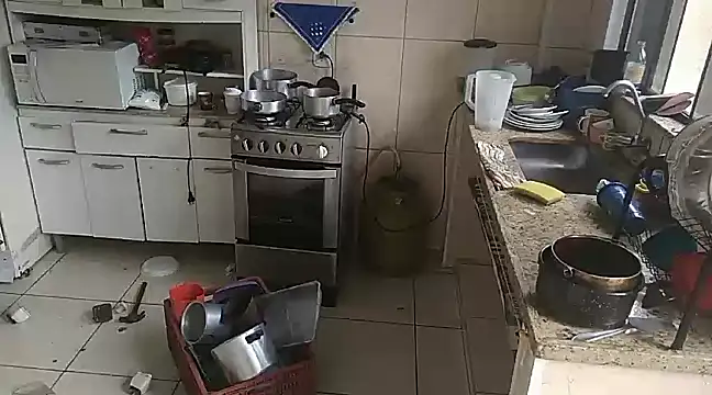 Snapshot of pikalindaxx chatting on January 15, 1:09 pm pikalindaxx online show from January 15, 1:09 pm