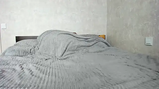 Adela Vetta online show from March 3, 8:27 am