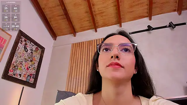 honeyhot69   online show from April 23, 11:20 am