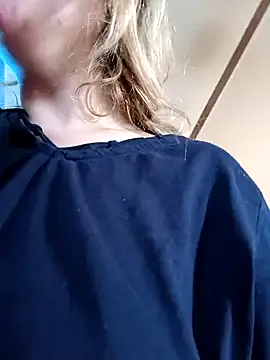 xWhoreAbleX Pika online show from March 8, 4:17 pm