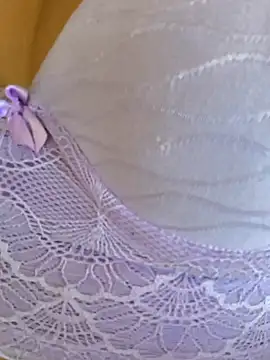 fernandasweet online show from January 17, 8:00 pm