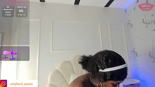 Snapshot of Amykord chatting on November 6, 11:44 am Amykord online show from November 6, 11:44 am