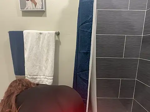 tatted-bitty online show from February 26, 7:53 am