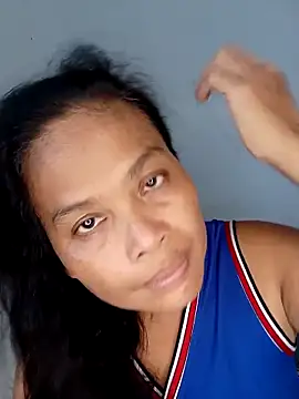 Snapshot of Fon_Bigboobs chatting on September 19, 10:05 am Fon Bigboobs online show from September 19, 10:05 am