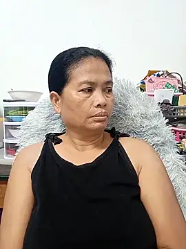 Snapshot of Fon_Bigboobs chatting on October 4, 2:59 pm Fon Bigboobs online show from October 4, 2:59 pm