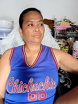 Snapshot of Fon_Bigboobs chatting on October 11, 4:55 am Fon Bigboobs online show from October 11, 4:55 am