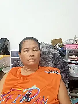 Snapshot of Fon_Bigboobs chatting on October 19, 11:22 am Fon Bigboobs online show from October 19, 11:22 am