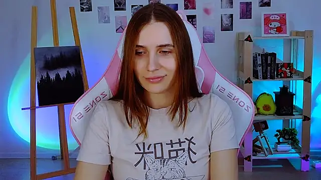 Snapshot of AliceCharmy chatting on January 8, 12:58 pm AliceCharmy online show from January 8, 12:58 pm