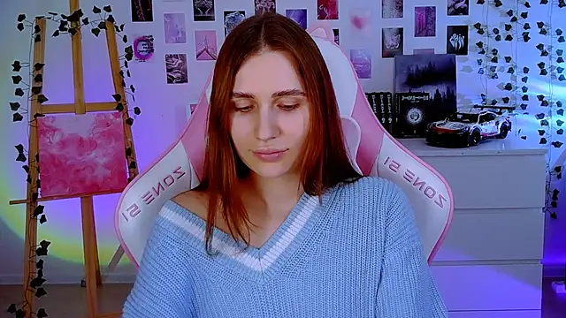 Snapshot of AliceCharmy chatting on January 17, 1:24 pm AliceCharmy online show from January 17, 1:24 pm