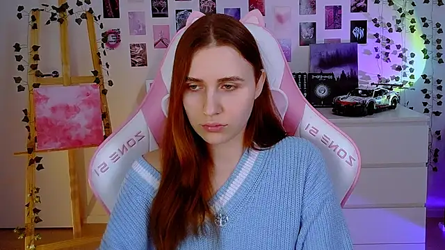 Snapshot of AliceCharmy chatting on January 26, 11:06 am AliceCharmy online show from January 26, 11:06 am