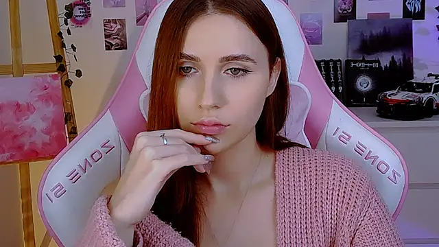 Snapshot of AliceCharmy chatting on January 29, 1:38 pm AliceCharmy online show from January 29, 1:38 pm