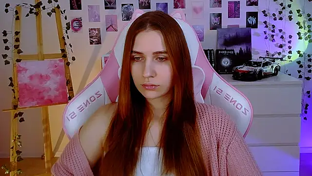 Snapshot of AliceCharmy chatting on January 30, 10:19 am AliceCharmy online show from January 30, 10:19 am