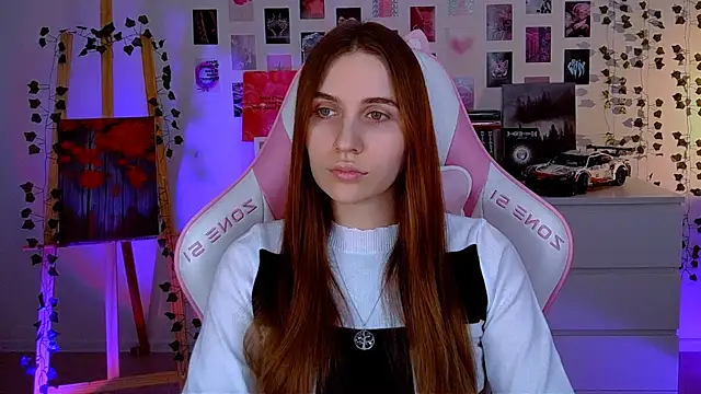 Snapshot of AliceCharmy chatting on March 7, 3:28 pm AliceCharmy online show from March 7, 3:28 pm