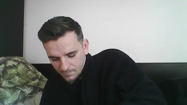 Huge cock22cm online show from March 10, 6:49 am