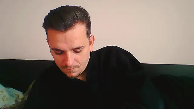 Huge cock22cm online show from November 25, 7:30 am