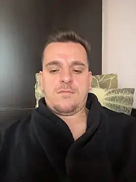 Huge cock22cm online show from March 31, 8:37 am