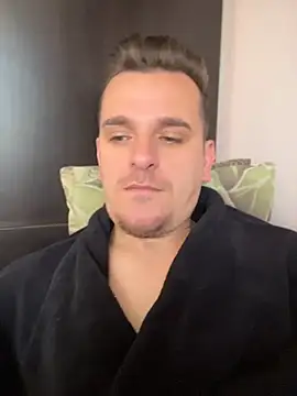 Huge cock22cm online show from April 25, 7:00 am